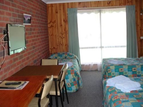 Tooleybuc Country Roads Motor Inn Exteriör bild